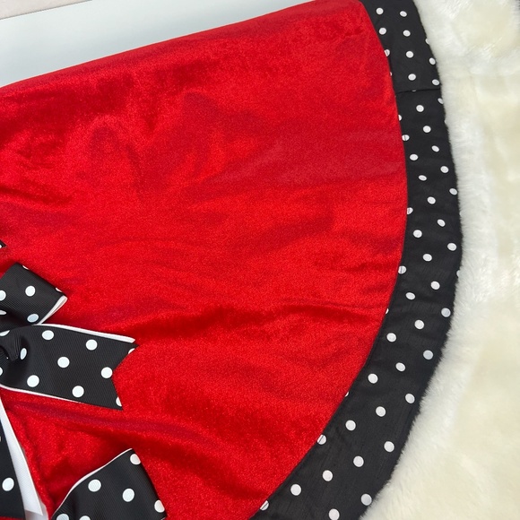 Christmas Tree Skirt Large 46" Red Velvet Black Polka Dot Bows Holiday Whimsical - Picture 7 of 12